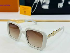 Picture of LV Sunglasses _SKUfw57312176fw
